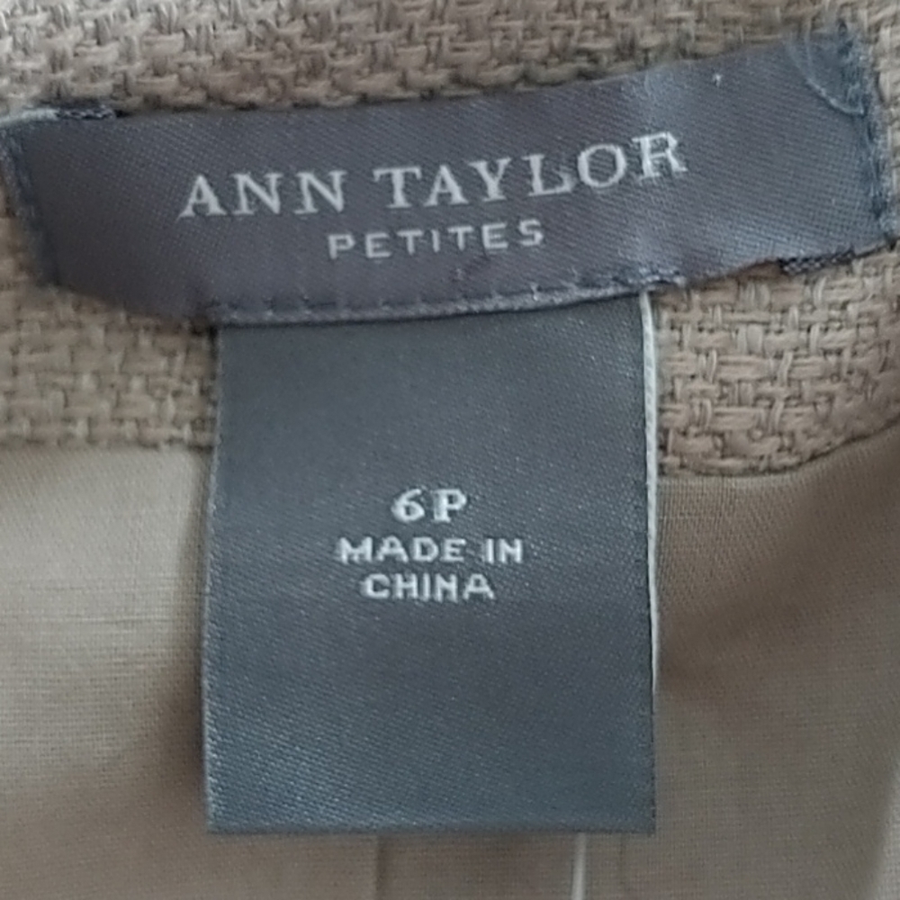 Ann Taylor Petites Blazer 6P - Picture 6 of 9